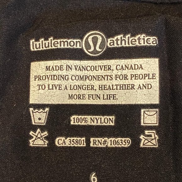 VINTAGE lululemon wide leg capri pants - Picture 5 of 5